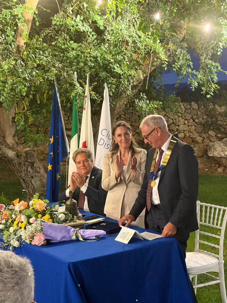 Passaggio della Campana del Rotary Club Ragusa